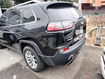 2019 Jeep Cherokee VIN: