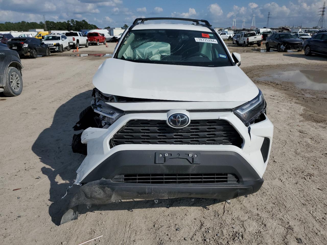 2024 TOYOTA RAV4 XLE VIN:2T3W1RFV2RW347160
