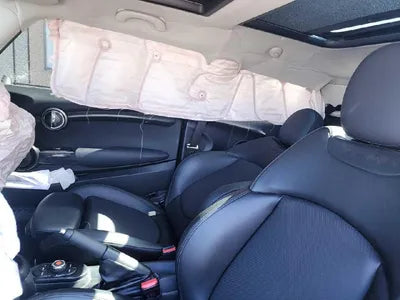 2018 MINI Cooper VIN: