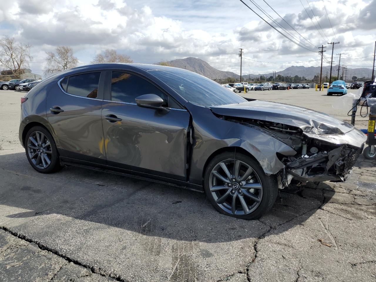 2023 MAZDA 3 PREFERRED VIN:JM1BPALM3P1612707