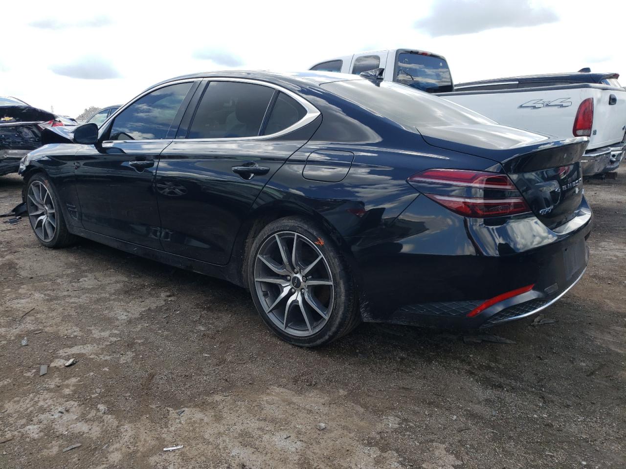 2022 GENESIS G70 BASE VIN:KMTG34TA4NU102386