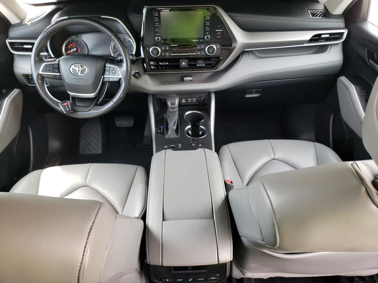 2022 TOYOTA HIGHLANDER XLE VIN:5TDGZRAHXNS094258