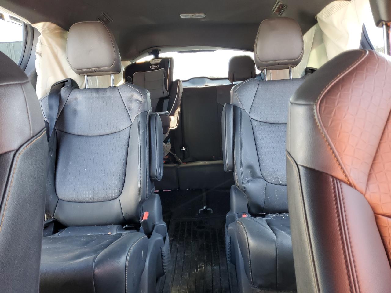 2022 TOYOTA SIENNA XLE VIN:5TDASKFC5NS047766