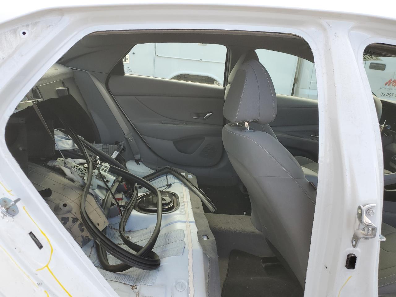 2022 HYUNDAI ELANTRA SEL VIN:5NPLM4AG9NH079750