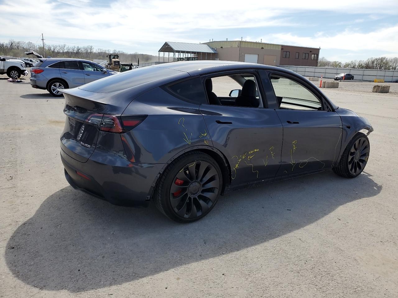 2023 TESLA MODEL Y  VIN:7SAYGDEF3PF855180