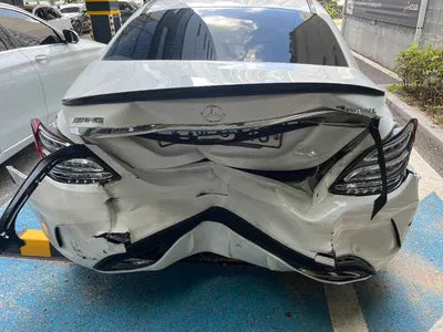 2017 Mercedes-Benz C 200 WDDWF4CB8HF483054 VIN:WDDWF4CB8HF483054