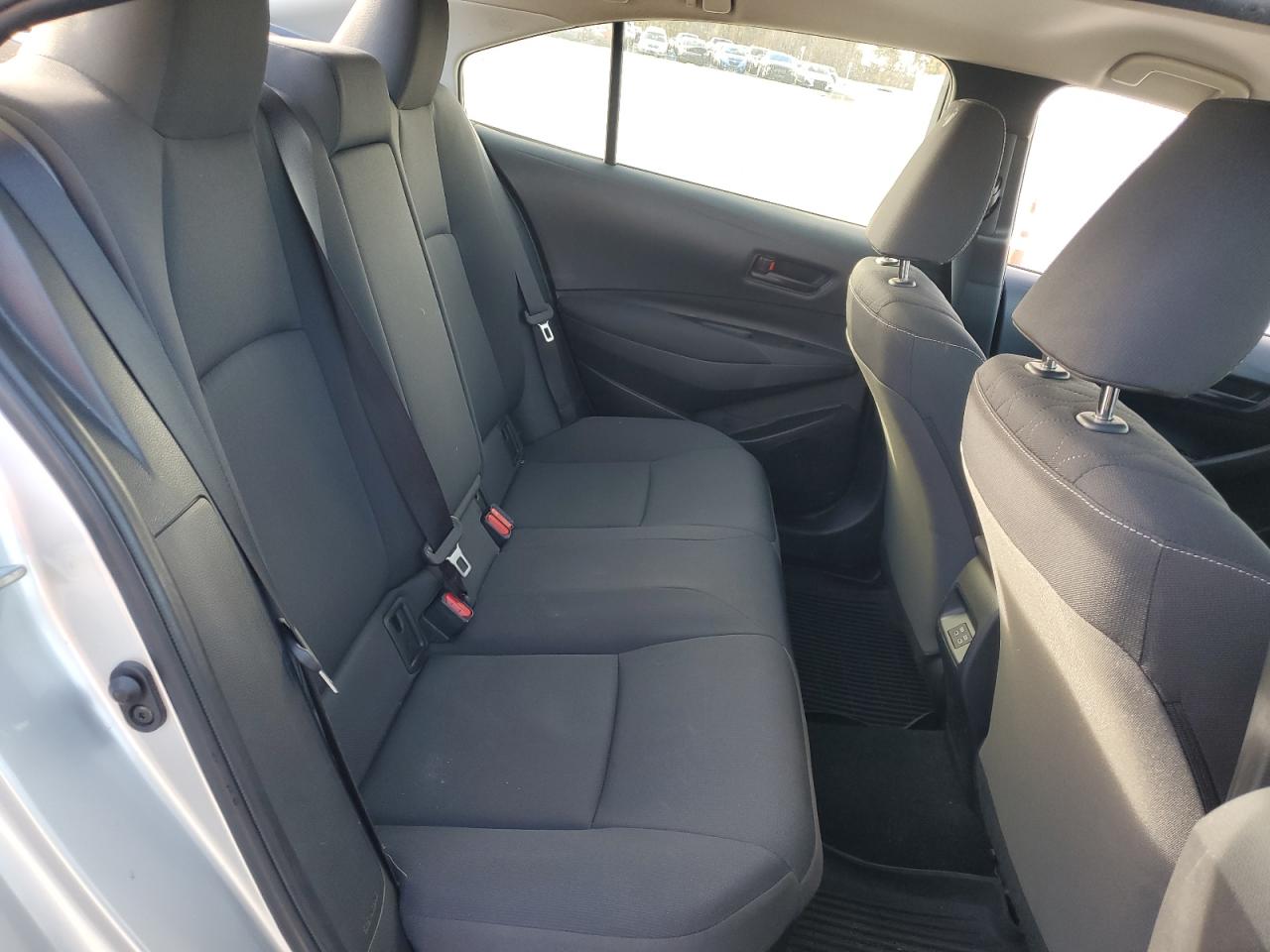 2024 TOYOTA COROLLA LE VIN:JTDBCMFE2R3043051