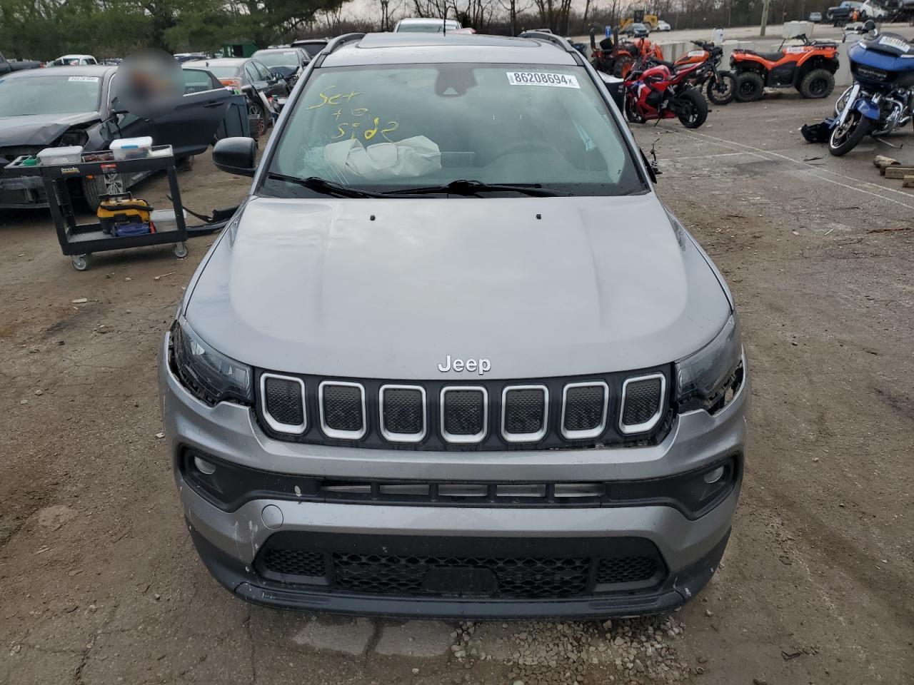 2022 JEEP COMPASS LATITUDE VIN:3C4NJDBB9NT121998