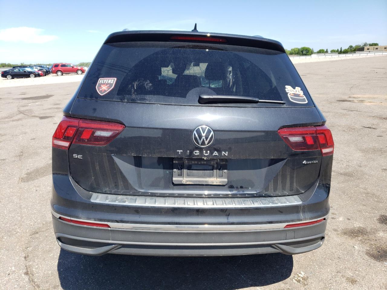 2022 VOLKSWAGEN TIGUAN SE VIN:3VV2B7AX1NM038513