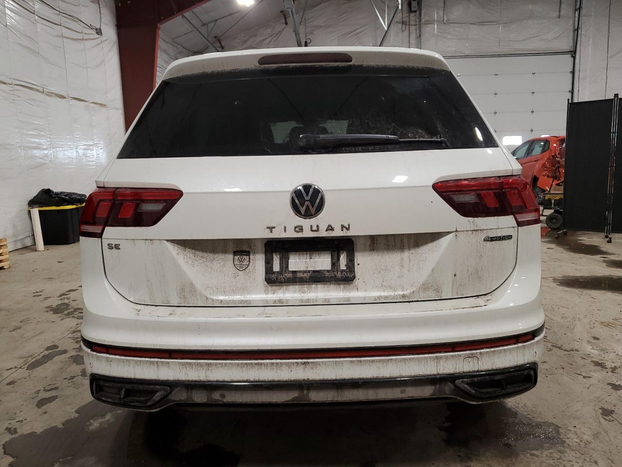 2023 VOLKSWAGEN TIGUAN SE R-LINE BLACK VIN:3VV8B7AX4PM135217