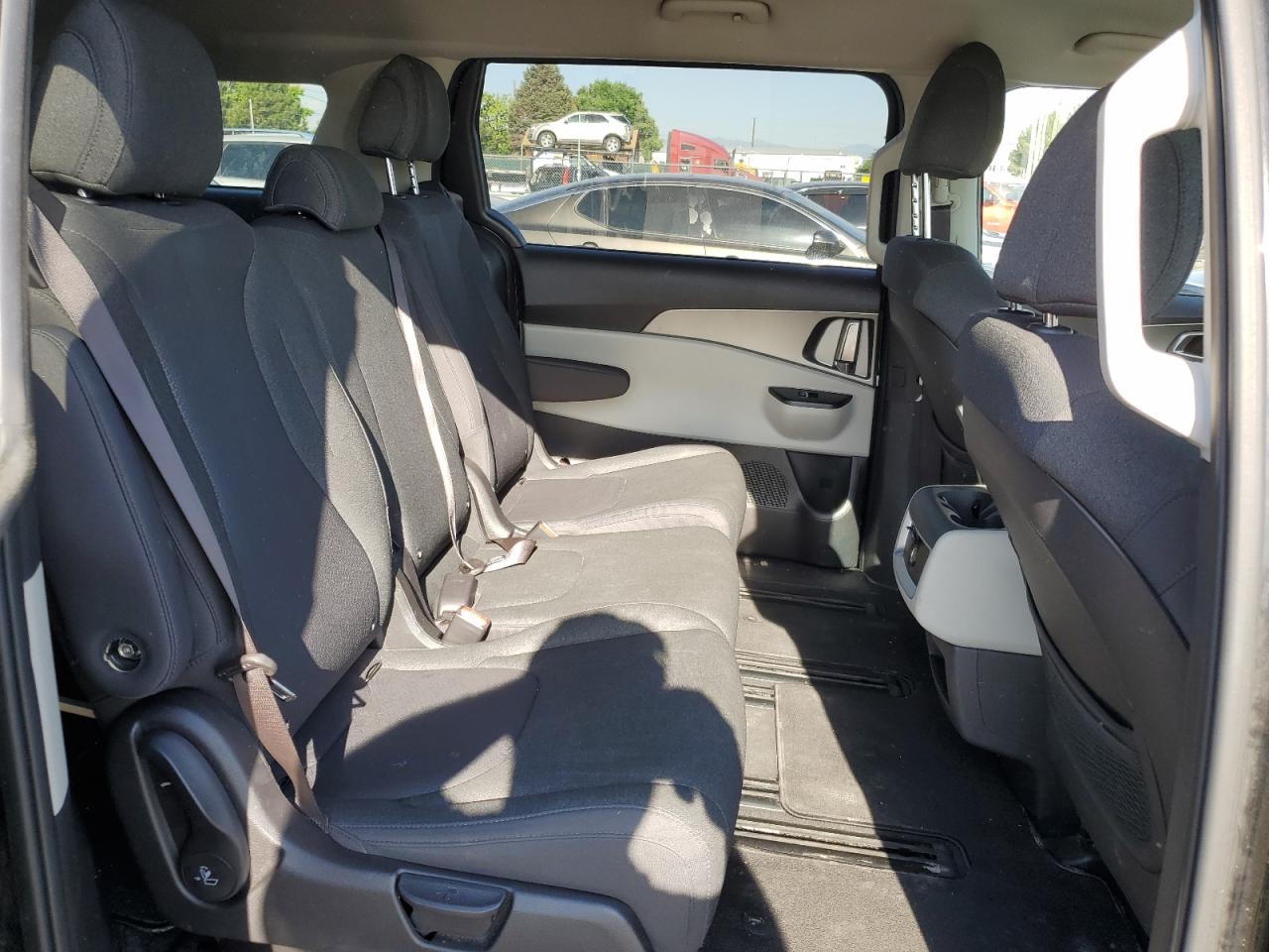 2022 KIA CARNIVAL LX VIN:KNDNB5H38N6121603