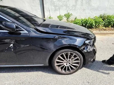 2016 Mercedes-Benz E 300 VIN: