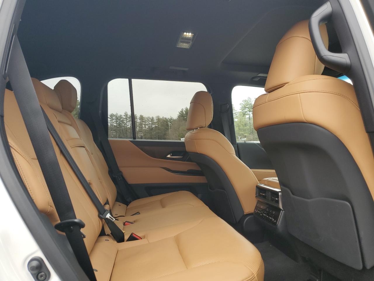 2024 LEXUS LX 600 BASE VIN:JTJAB7CX6R4051229