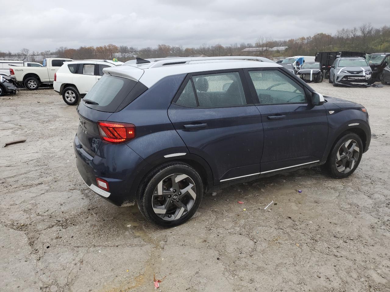 2022 HYUNDAI VENUE SEL VIN:KMHRC8A3XNU151347