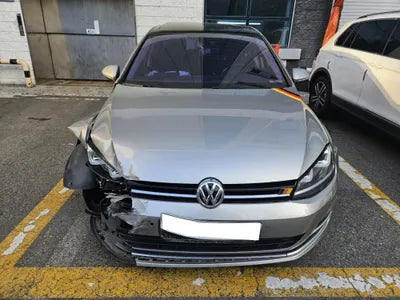 2016 Volkswagen Golf WVWZZZAUZGW097552 VIN:WVWZZZAUZGW097552