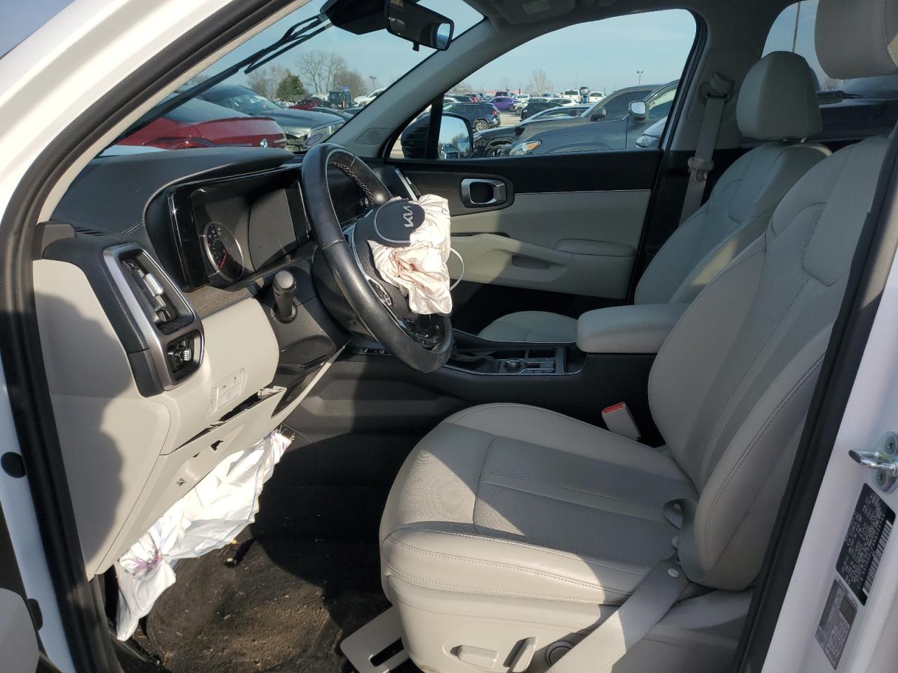 2022 KIA SORENTO EX VIN:5XYRHDLF4NG130744
