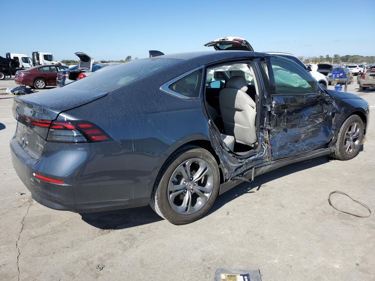 2024 HONDA ACCORD EX VIN:1HGCY1F38RA038744