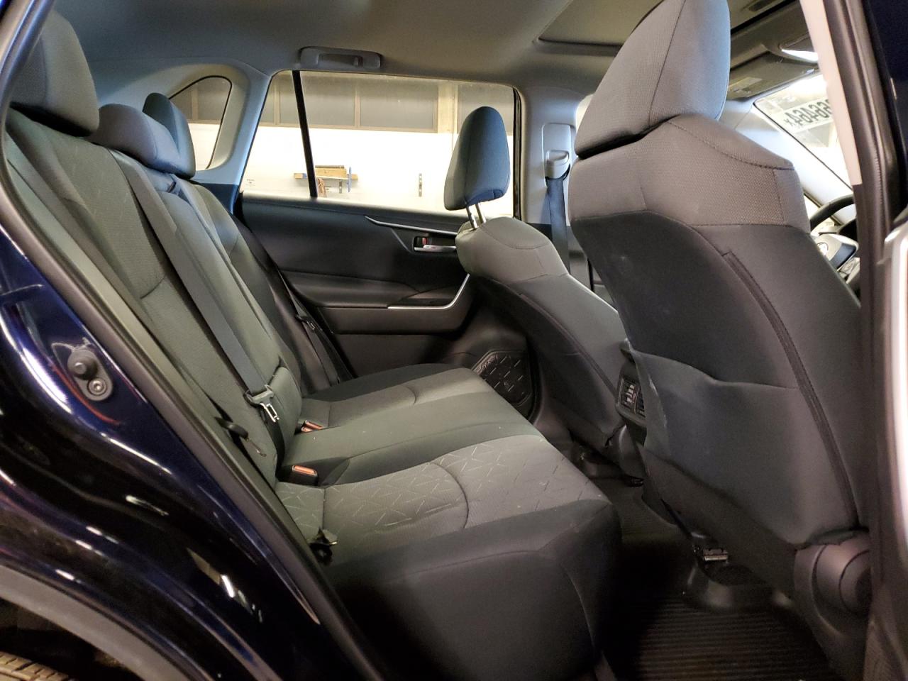 2022 TOYOTA RAV4 XLE VIN:2T3P1RFVXNW305303