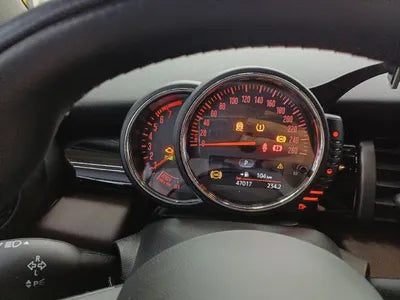 2017 MINI Cooper VIN:
