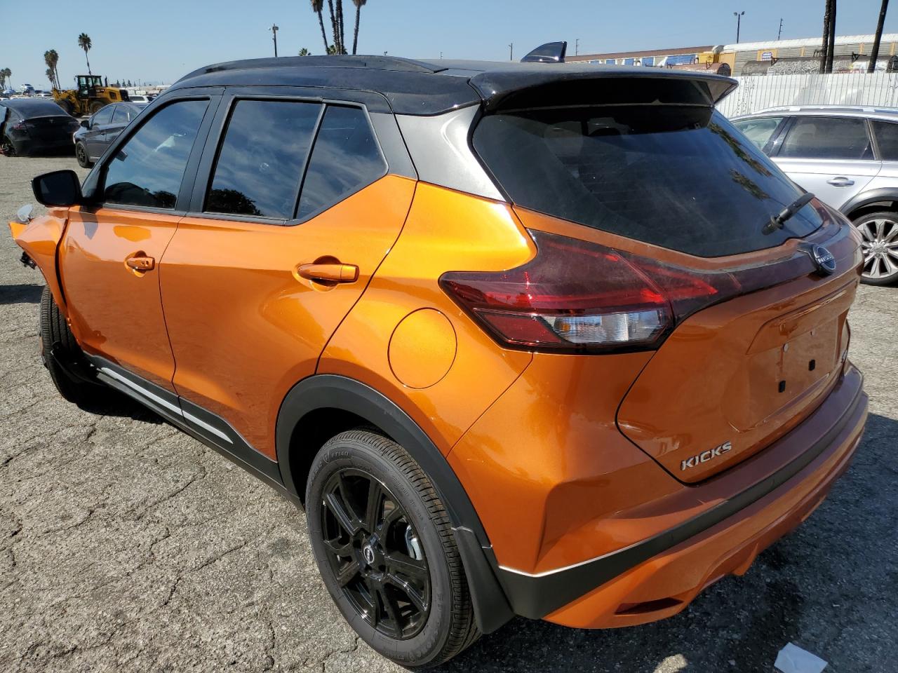 2024 NISSAN KICKS SR VIN:3N1CP5DV2RL517170