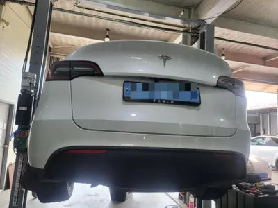 2024 Tesla Model Y VIN: