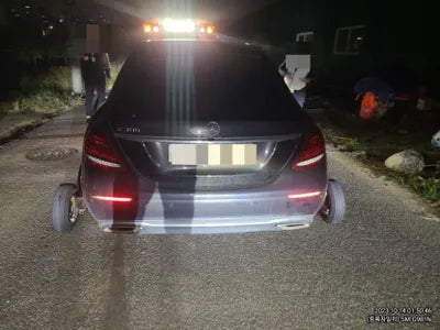 2017 Mercedes-Benz E 200 VIN: