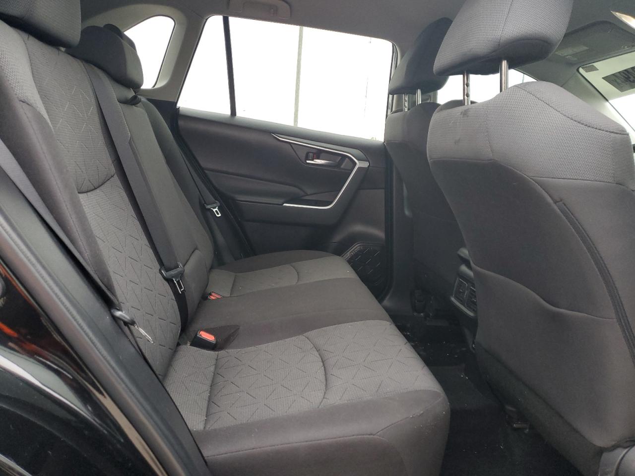 2022 TOYOTA RAV4 XLE VIN:2T3P1RFVXNC277598