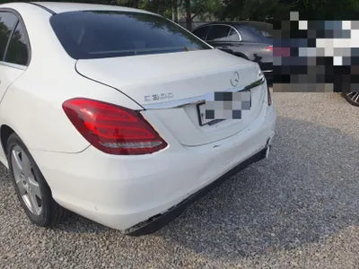 2015 Mercedes-Benz C 200 VIN: