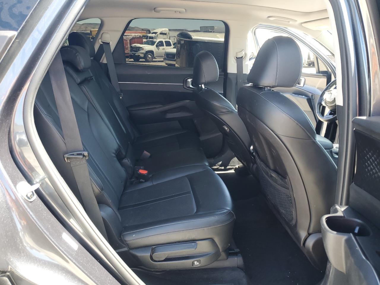 2022 KIA SORENTO S VIN:5XYRL4LC5NG078819