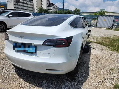 2020 Tesla Model 3 VIN:
