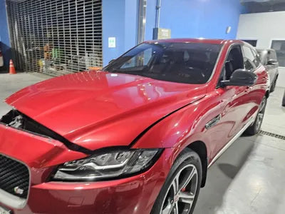 2016 Jaguar F-Pace VIN:
