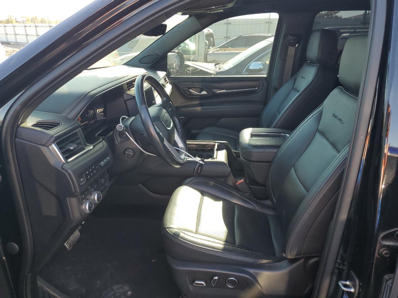 2022 GMC YUKON XL DENALI VIN:1GKS2JKT2NR112645