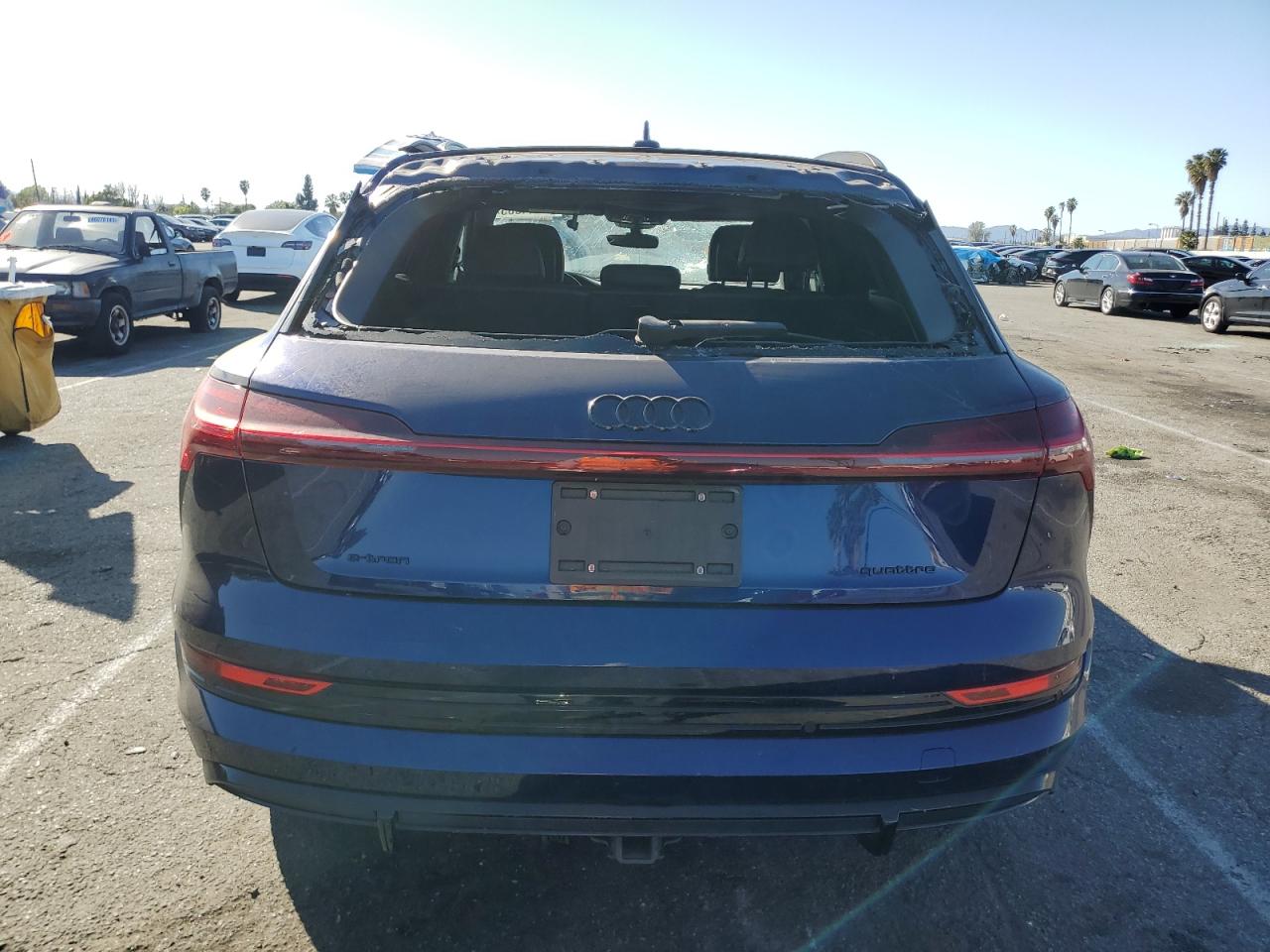 2022 AUDI E-TRON CHRONOS VIN:WA1VABGE0NB033604