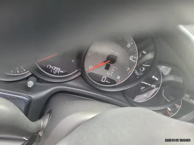 2014 Porsche Panamera VIN: