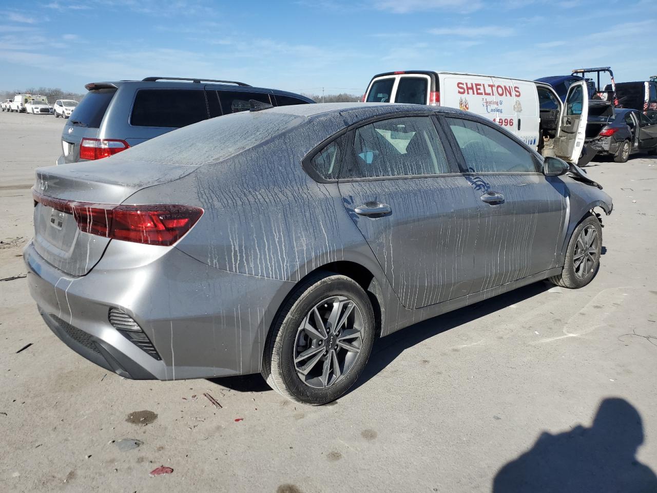 2023 KIA FORTE LX VIN:3KPF24AD8PE663993