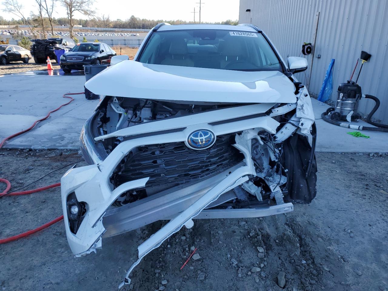 2024 TOYOTA RAV4 XLE PREMIUM VIN:4T3B6RFV0RU157258