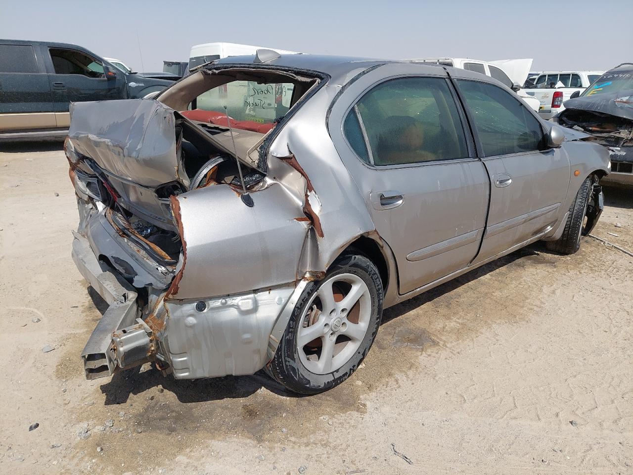 2005 NISSAN MAXIMA VIN:JN1CA31C05M******