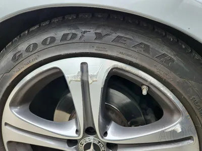 2019 Mercedes-Benz E 300 WDDZF4JB3KA631194 VIN:WDDZF4JB3KA631194