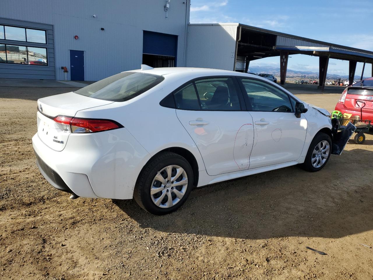 2024 TOYOTA COROLLA LE VIN:JTDBCMFE8RJ025696