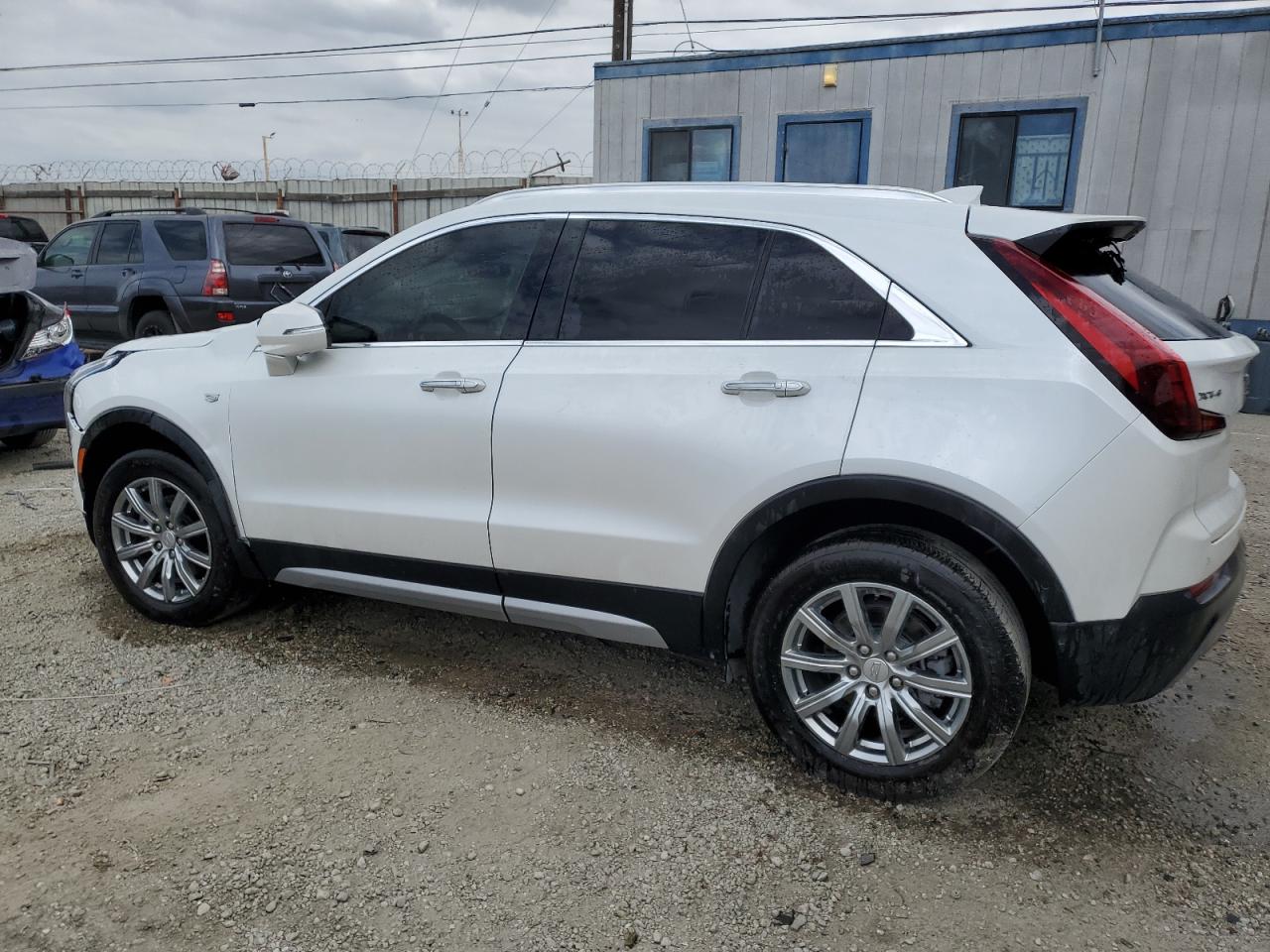 2023 CADILLAC XT4 PREMIUM LUXURY VIN:1GYFZCR41PF111214