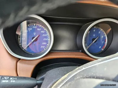 2016 Maserati Ghibli VIN: