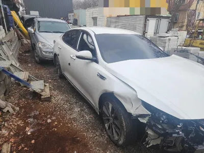 2017 Kia K5 KNAGU411BHA155132 VIN:KNAGU411BHA155132