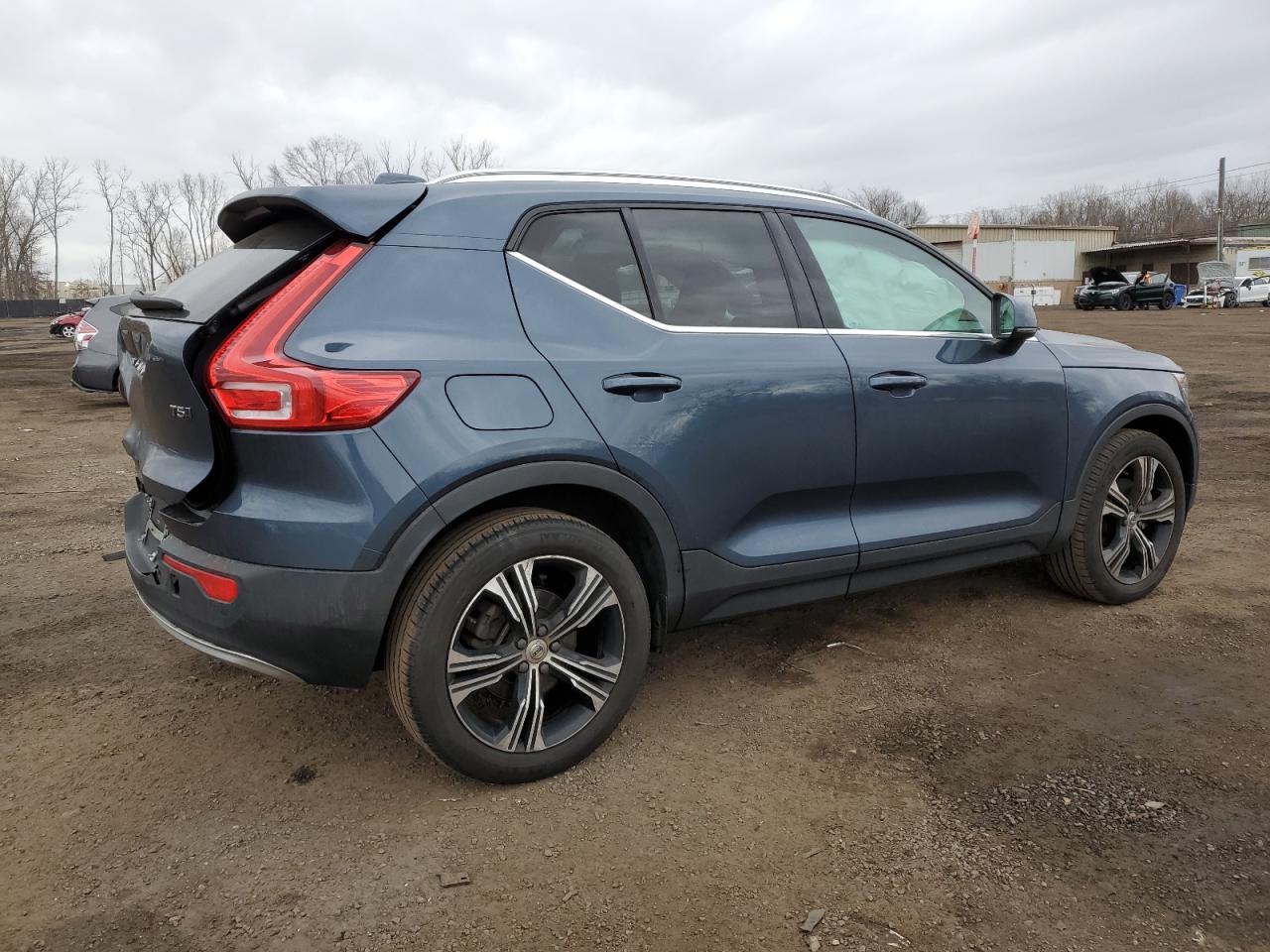 2022 VOLVO XC40 T5 INSCRIPTION VIN:YV4162UL3N2646788