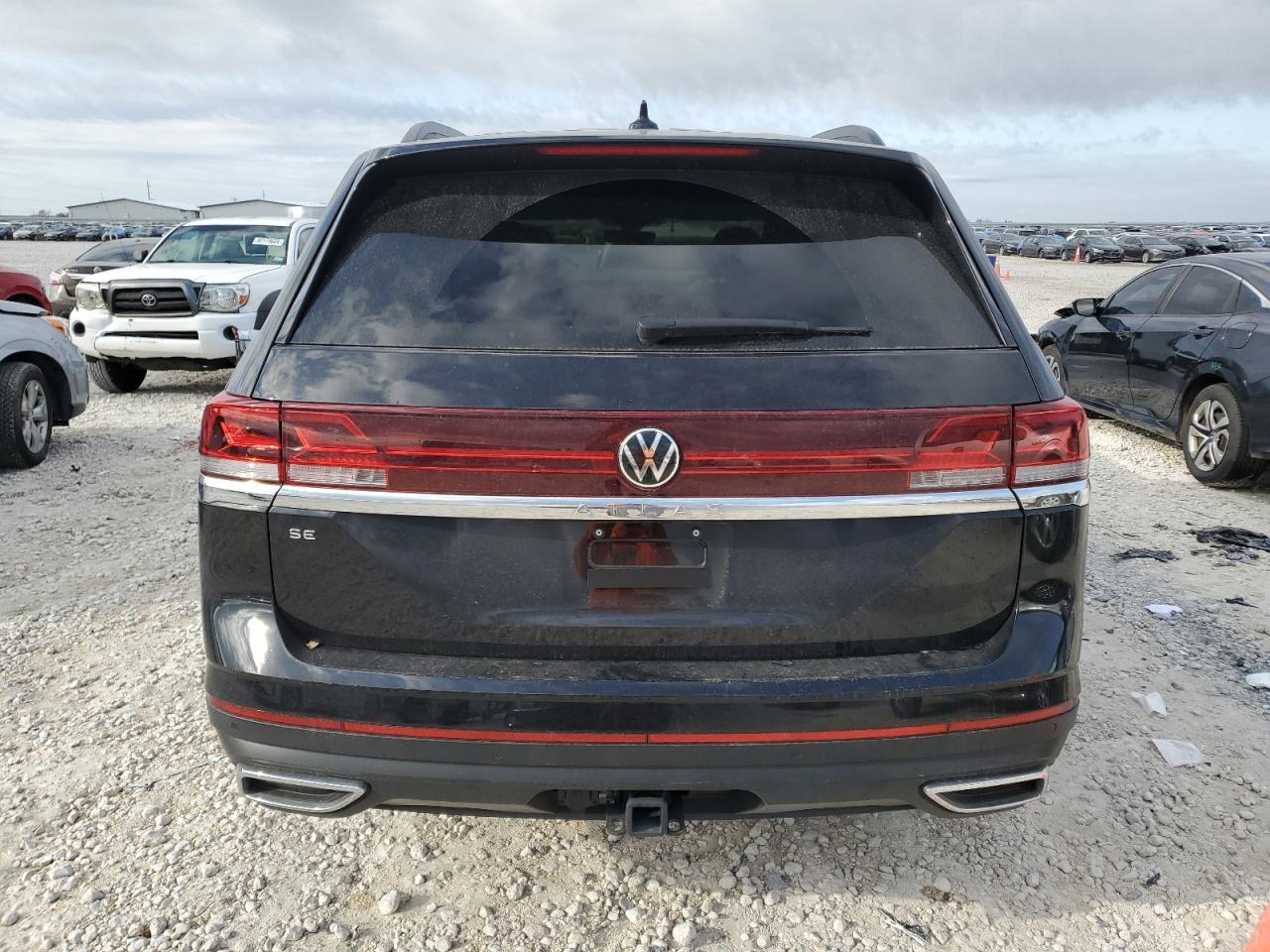 2024 VOLKSWAGEN ATLAS SE VIN:1V2JR2CA2RC561143