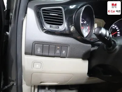 2017 Kia Carnival KNAME81ABHS297529 VIN:KNAME81ABHS297529