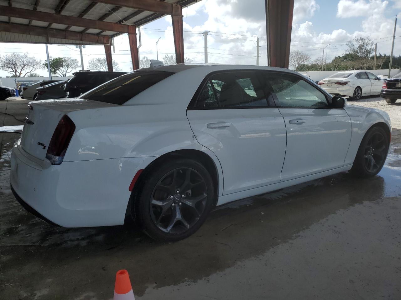 2022 CHRYSLER 300 S VIN:2C3CCABG2NH232806