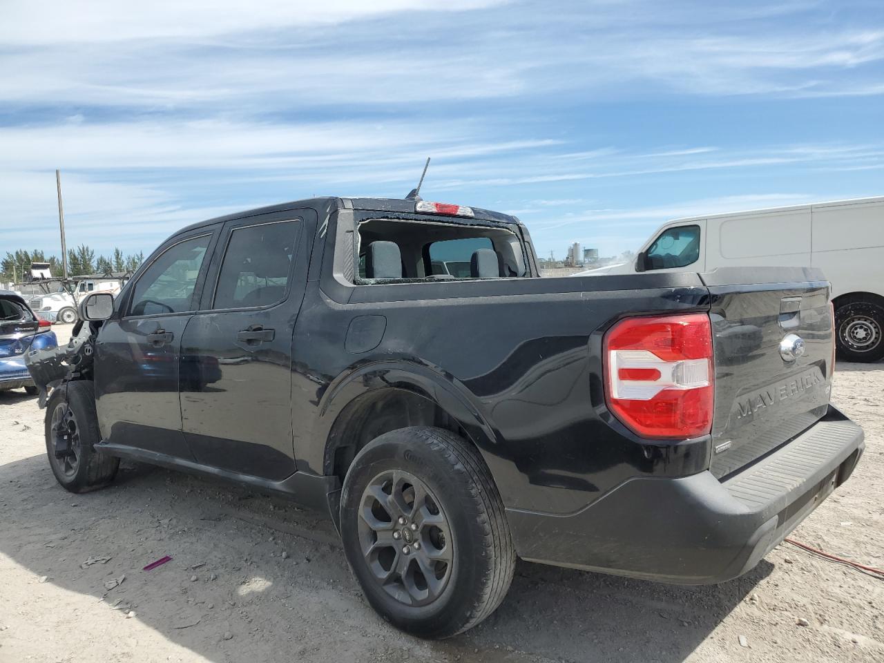 2024 FORD MAVERICK XLT VIN:3FTTW8H33RRA06929