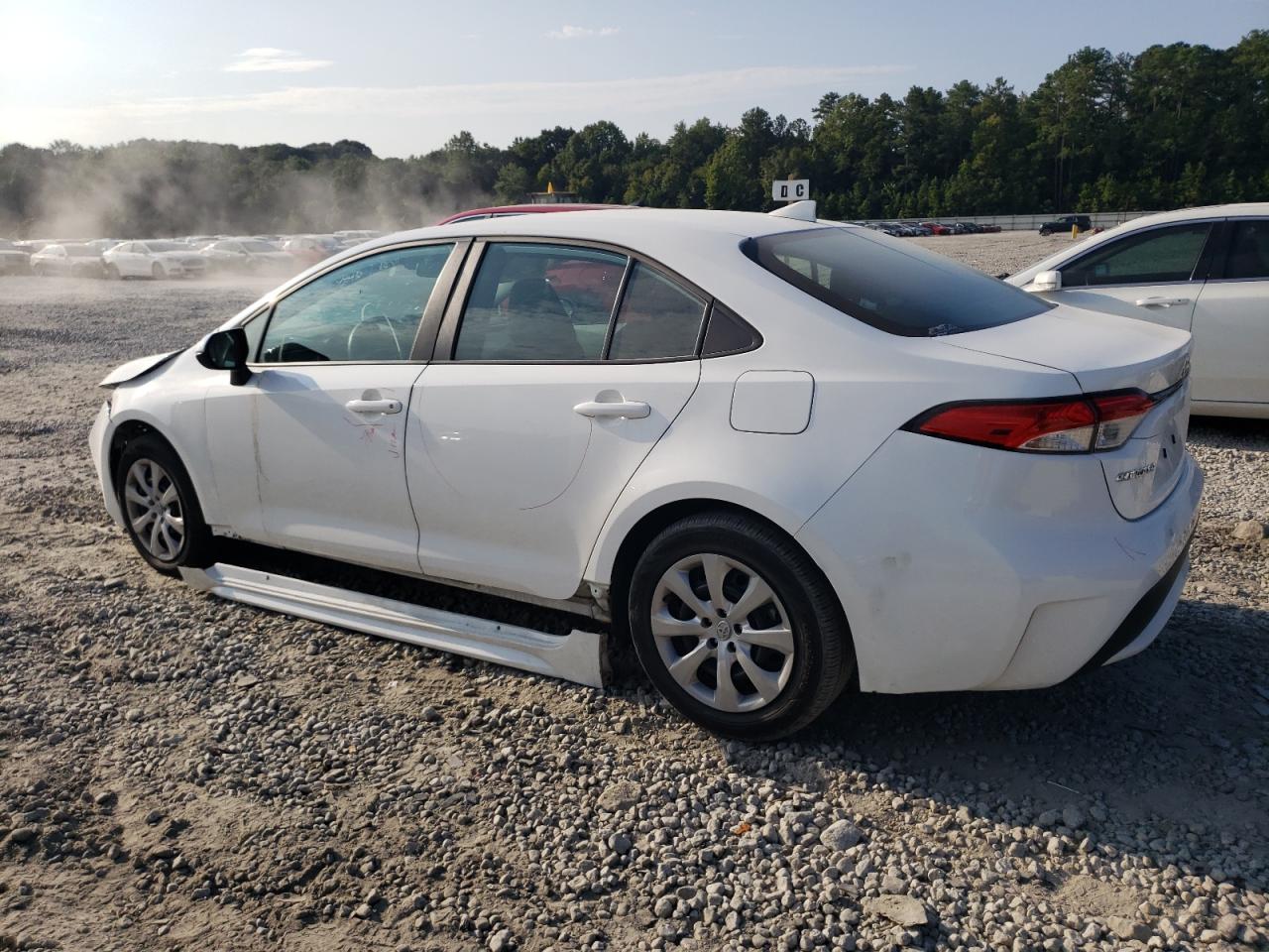 2022 TOYOTA COROLLA LE VIN:5YFEPMAE6NP298442