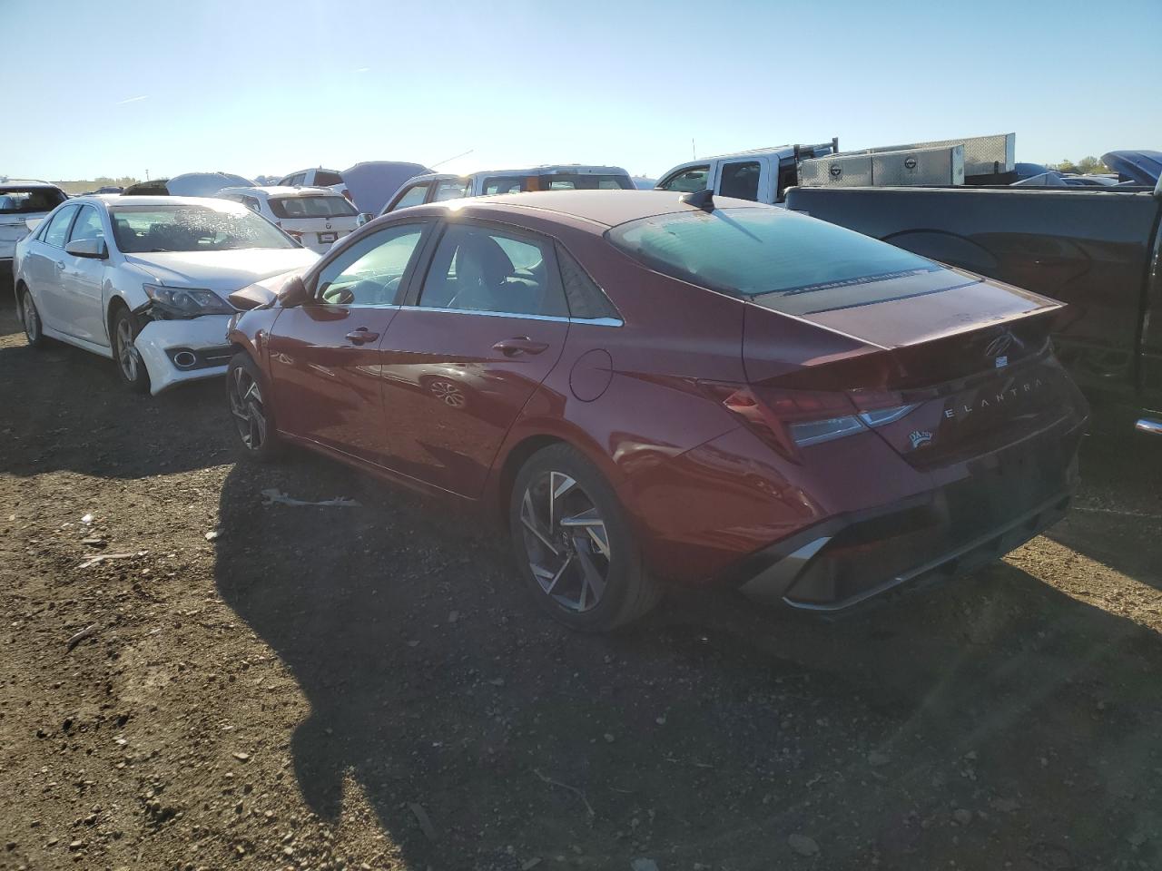 2024 HYUNDAI ELANTRA SEL VIN:KMHLS4DG8RU679586