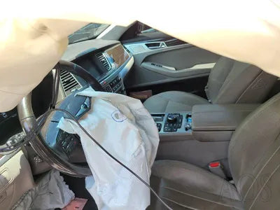 2017 Genesis G80 VIN: